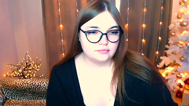 Snapshot of Emaaa_ua chatting on December 12, 11:07 am Emaaa ua online show from December 12, 11:07 am