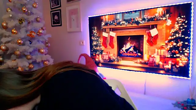 Snapshot of Emaaa_ua chatting on December 23, 6:16 pm Emaaa ua online show from December 23, 6:16 pm