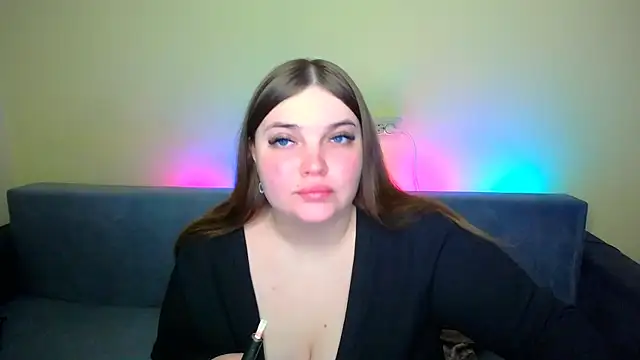 Snapshot of Emaaa_ua chatting on February 3, 4:35 am Emaaa ua online show from February 3, 4:35 am