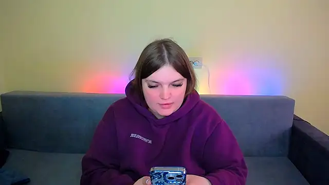 Snapshot of Emaaa_ua chatting on February 15, 8:22 am Emaaa ua online show from February 15, 8:22 am