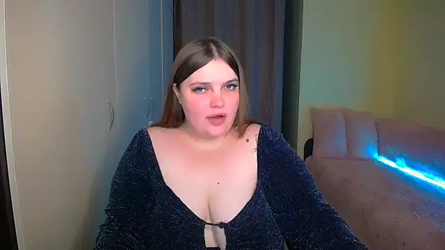 Snapshot of Emaaa_ua chatting on February 24, 2:48 pm Emaaa ua online show from February 24, 2:48 pm