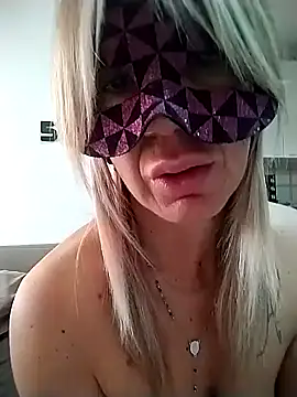 porcedda38 online show from January 26, 6:49 am