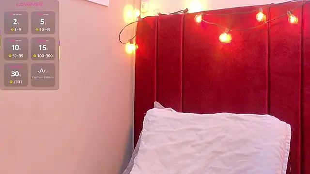 Snapshot of hotlatinateacher chatting on November 14, 7:34 pm hotlatinateacher online show from November 14, 7:34 pm