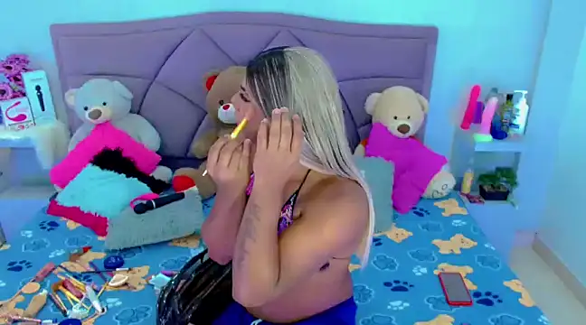 Snapshot of party_duo_trans chatting on February 25, 3:42 am party duo trans online show from February 25, 3:42 am