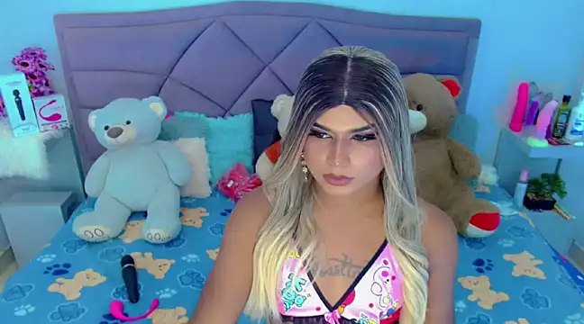 Snapshot of party_duo_trans chatting on March 5, 8:21 am party duo trans online show from March 5, 8:21 am