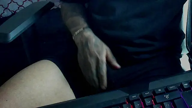 Snapshot of stebankechima chatting on September 21, 10:11 pm stebankechima online show from September 21, 10:11 pm