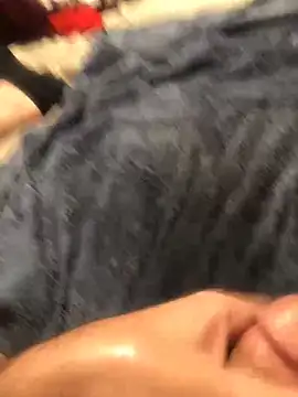 Snapshot of darksmoke011 chatting on September 21, 4:14 am darksmoke011 online show from September 21, 4:14 am