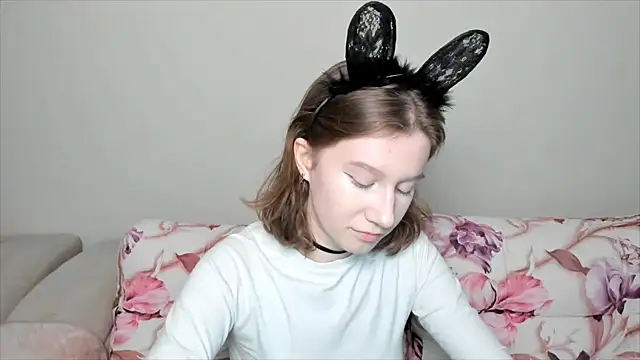 EnigmaSee online show from December 16, 2:25 am