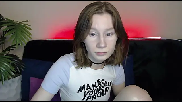 EnigmaSee online show from December 18, 1:37 am