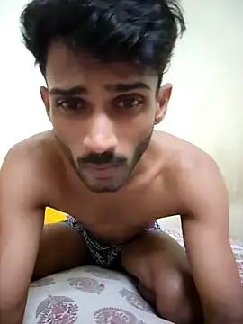 JOHN LEE DEREK online show from April 7, 2:50 pm