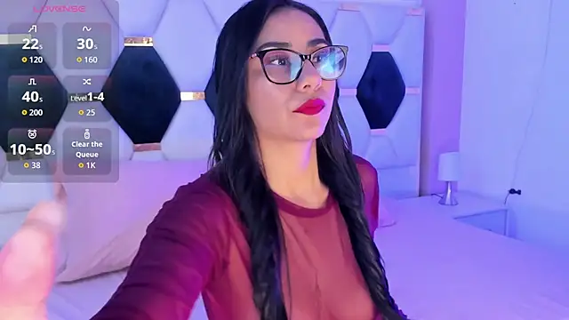 Snapshot of North-Dio chatting on December 2, 12:10 pm North-Dio online show from December 2, 12:10 pm