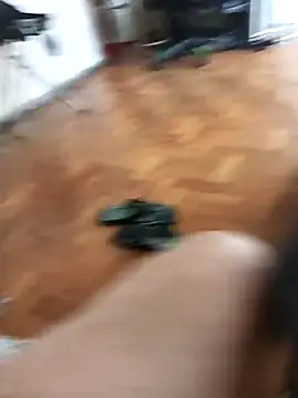 Snapshot of lobomisterioso13 chatting on November 5, 6:52 pm lobomisterioso13 online show from November 5, 6:52 pm