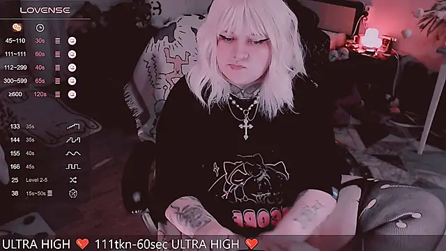 noori  hope online show from March 13, 11:38 pm