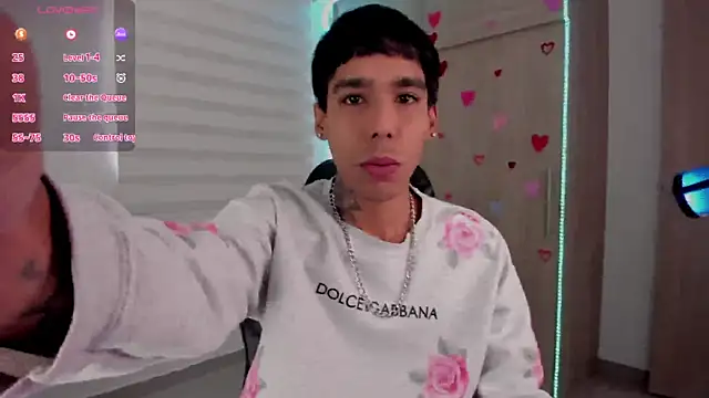 aldrinwhite online show from February 8, 2:05 pm