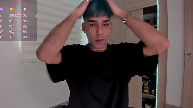 aldrinwhite online show from February 24, 3:31 pm