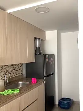 aldrinwhite online show from March 20, 4:09 pm