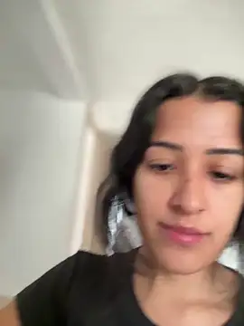 saribelcute online show from April 10, 2:55 pm