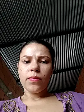 Snapshot of Mommy-Hot chatting on February 9, 3:12 pm Mommy-Hot online show from February 9, 3:12 pm