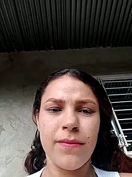 Snapshot of Mommy-Hot chatting on February 18, 9:42 pm Mommy-Hot online show from February 18, 9:42 pm