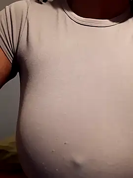 Snapshot of realsquirter chatting on September 26, 8:13 pm realsquirter online show from September 26, 8:13 pm