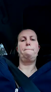 Angelacoquine online show from January 7, 4:05 pm