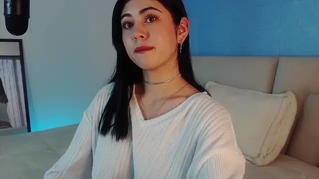 Zoe Benson online show from March 6, 12:41 pm