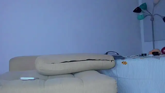 ToonyDee online show from March 21, 5:43 am