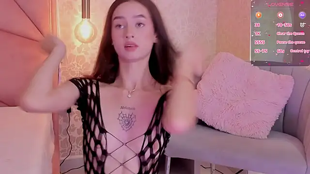 salome-brown online show from December 12, 5:15 pm