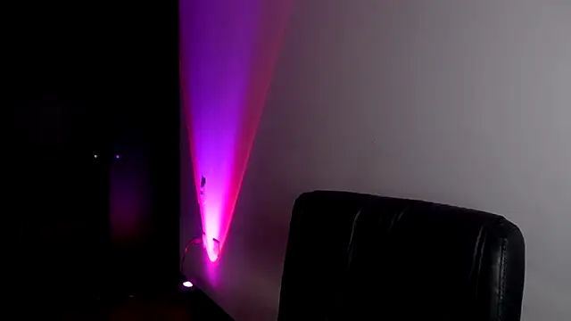 salome-brown online show from March 6, 10:04 pm