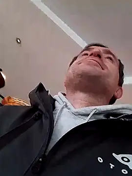 openlegsforyou online show from November 25, 12:16 pm