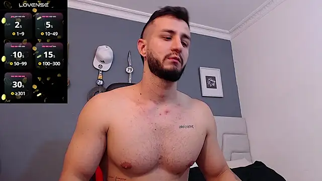 Snapshot of AndyBlass chatting on November 12, 11:58 pm AndyBlass online show from November 12, 11:58 pm