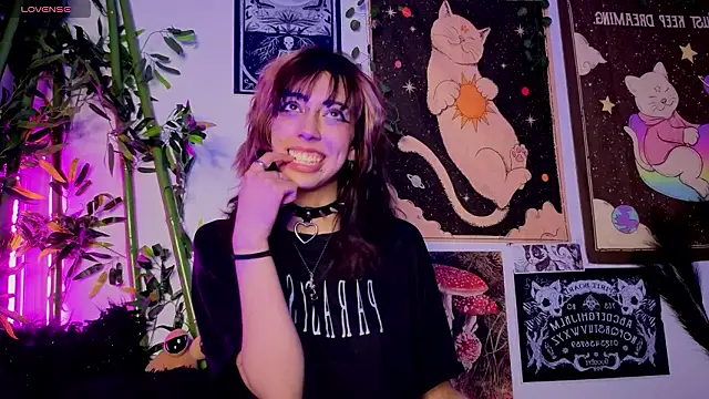 Nyx nayla online show from March 17, 6:17 am