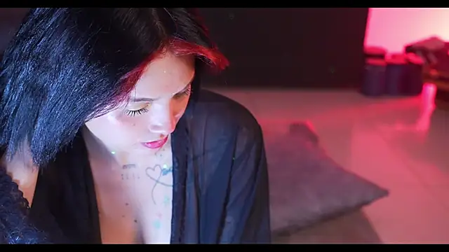 LorenRosse online show from January 4, 2:35 am