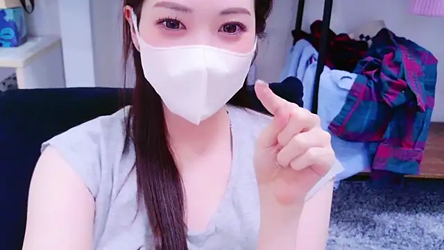 Snapshot of oxo_yuna_oxo chatting on January 12, 2:52 pm oxo yuna oxo online show from January 12, 2:52 pm