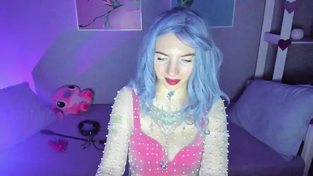 Snapshot of AnneTenet chatting on January 14, 4:15 am AnneTenet online show from January 14, 4:15 am