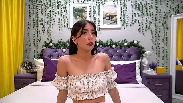 NicoleLimp online show from December 20, 10:11 pm