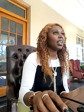 Snapshot of YourDreamLady22 chatting on January 28, 7:32 am YourDreamLady22 online show from January 28, 7:32 am