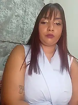 Snapshot of GORGEOUSLIPS chatting on November 9, 3:21 pm GORGEOUSLIPS online show from November 9, 3:21 pm