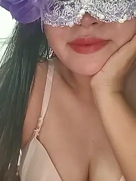 girldam95 online show from March 5, 6:42 am