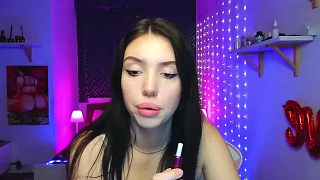 AliceSpark online show from March 21, 6:18 pm