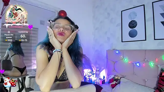 Snapshot of yukki_kuran chatting on December 22, 3:22 am yukki kuran online show from December 22, 3:22 am
