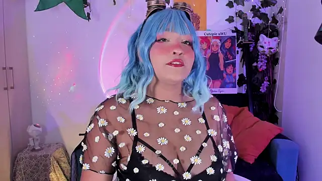 Snapshot of cutepie_uwu_ chatting on September 24, 12:14 am cutepie uwu online show from September 24, 12:14 am