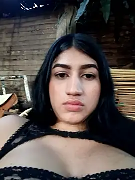 Snapshot of Julix_A chatting on September 14, 10:20 pm Julix A online show from September 14, 10:20 pm