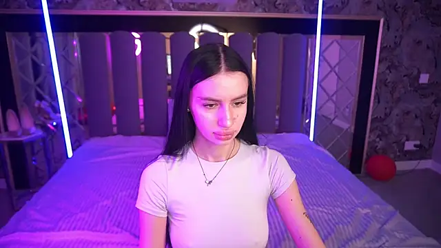 Snow WhiteeeX online show from February 27, 6:35 am