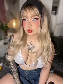 AHRI LEE online show from December 17, 3:06 am