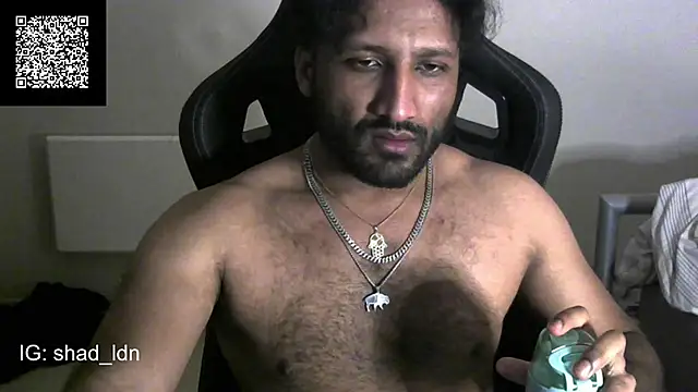 Snapshot of shadthebiguy chatting on January 15, 12:09 am shadthebiguy online show from January 15, 12:09 am