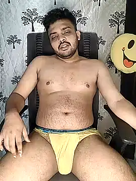 Snapshot of Mr_Handsome_hunk chatting on November 5, 5:57 pm Mr Handsome hunk online show from November 5, 5:57 pm