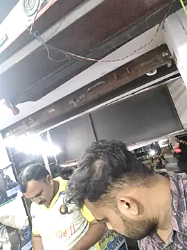 Snapshot of Mr_Handsome_hunk chatting on November 7, 1:33 pm Mr Handsome hunk online show from November 7, 1:33 pm