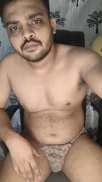 Snapshot of Mr_Handsome_hunk chatting on November 8, 5:56 pm Mr Handsome hunk online show from November 8, 5:56 pm