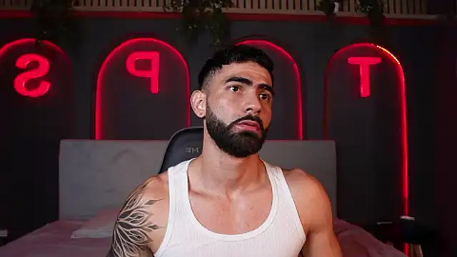 Snapshot of Austin_bolt chatting on November 7, 3:28 am Austin bolt online show from November 7, 3:28 am